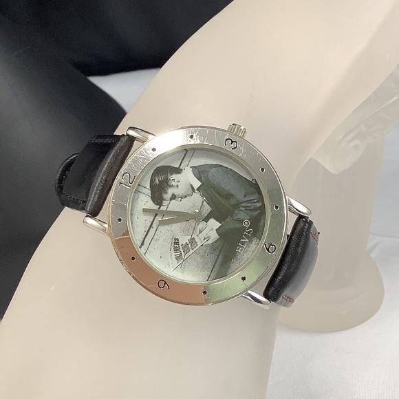 Vintage Cinergy 2002 Elvis Black Leather Silvertone Photo Wrist Watch main image 7